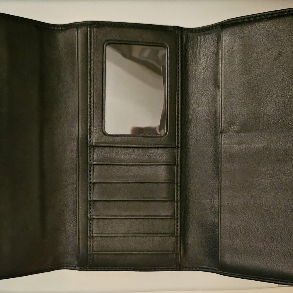 Vintage COACH Hampton Black Leather Tri-Fold Wallet - Picture 5 of 8